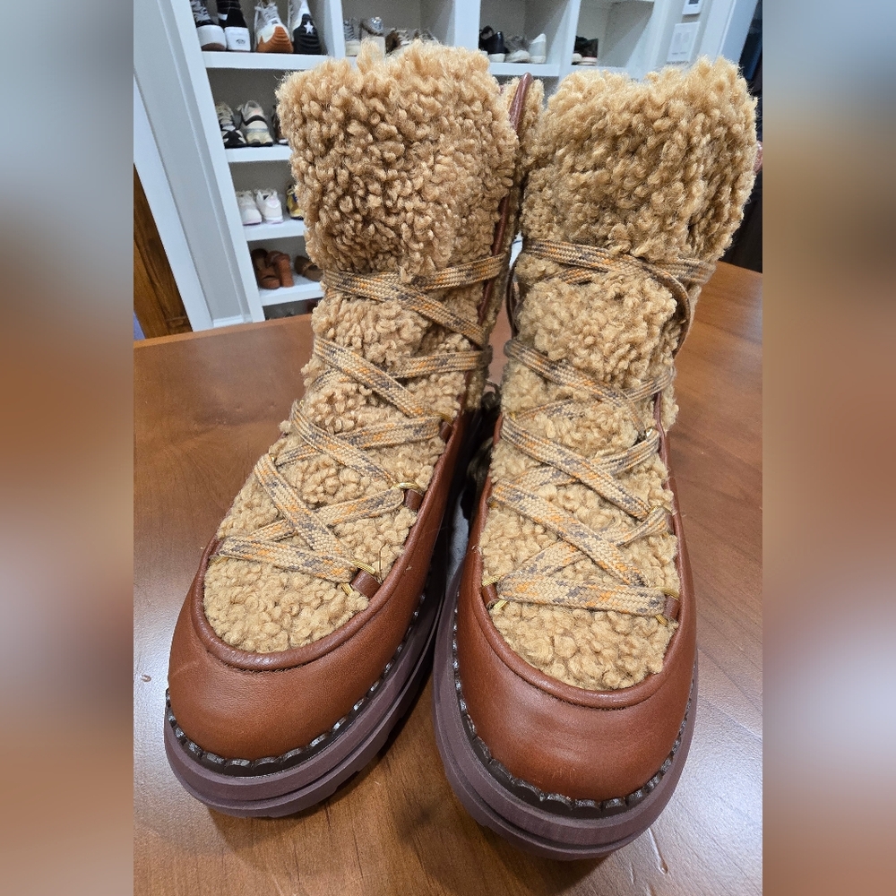 Sam Edelman Orelia Faux Shearling Lace-Up Boots – Size 10M / EU 41